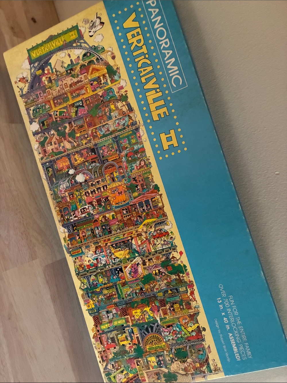 Vintage Panoramic Verticalville II Puzzle - Hallmark 700 pieces